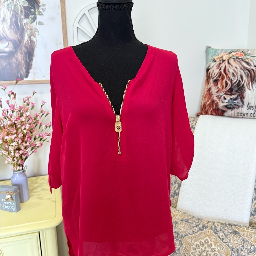 Michael Kors Blouse Chic and Vibrant